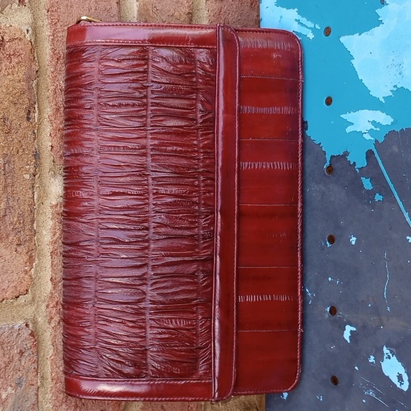 Handbags - Vintage Eel Skin Purse